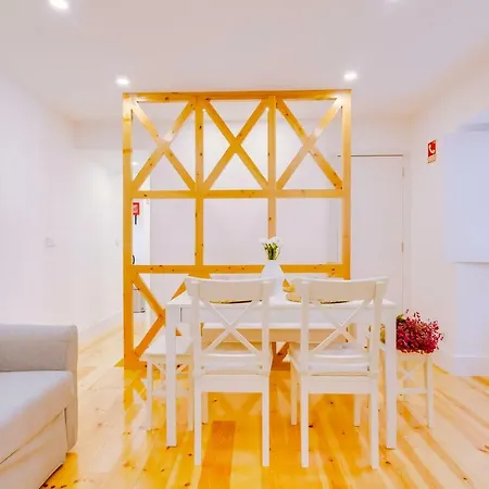 Casa dos Doutores, a cozy apartment in Lisbon-2